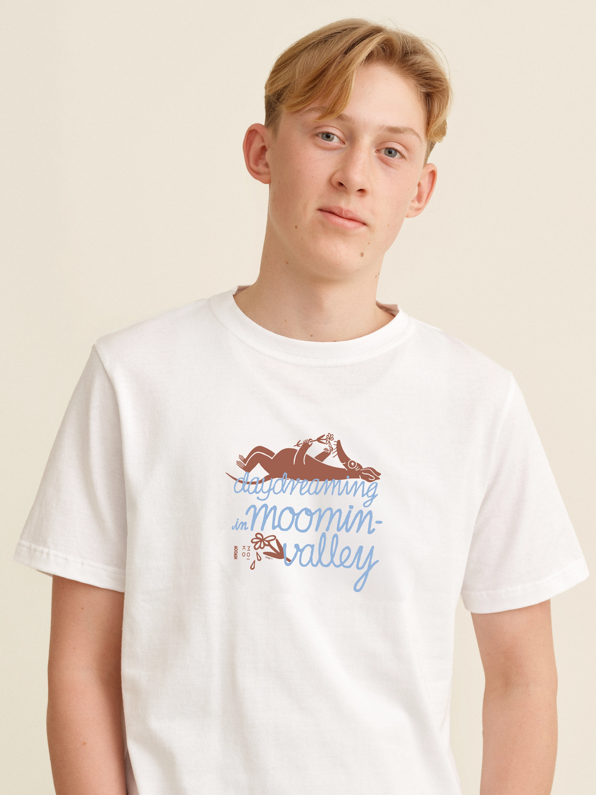 Daydreaming Sniff Muumi t-paita